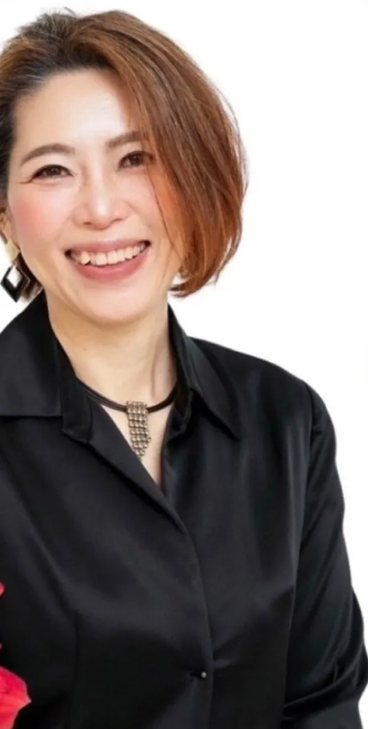 初崎香織